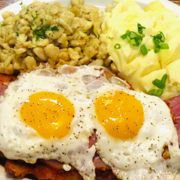 Pork Schnitzel „Maximilian”