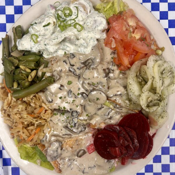 Schnitzel Schwammer’l Salat