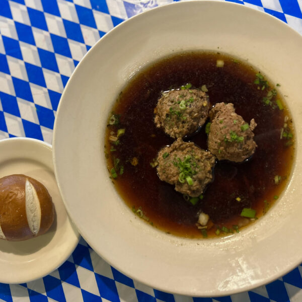 Leberknödel Suppe
